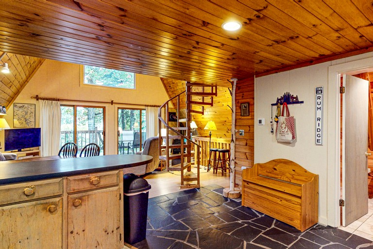 Cabins (United States of America, Greenville, Maine)