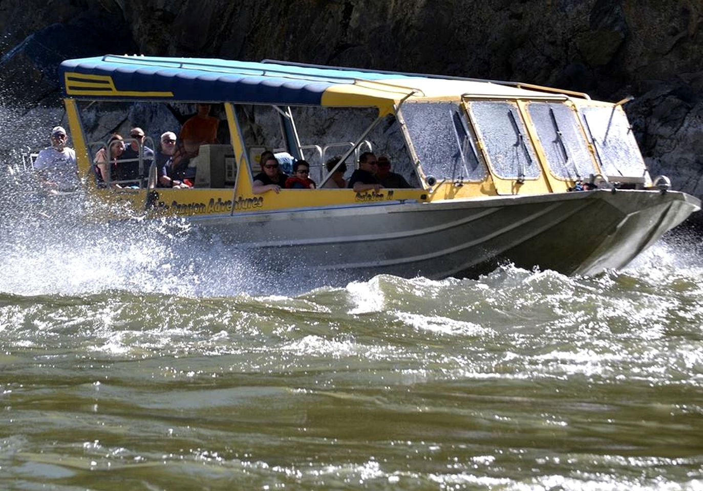 Unique Vacation Rental on Snake River in Oxbow, Oregon