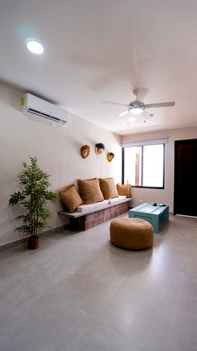Vacation Rentals (Panama, --, --)