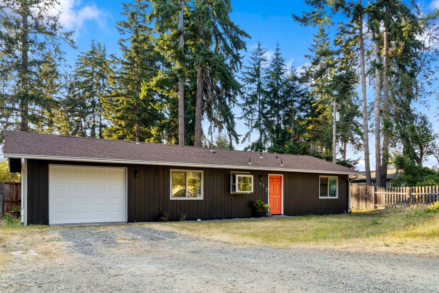 pet-friendly-cottage-hemlock-trees-near-olympic-discovery-trailhead-port-angeles-washington
