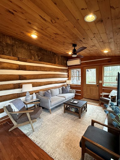 Cabins (United States of America, Blowing Rock, North Carolina)