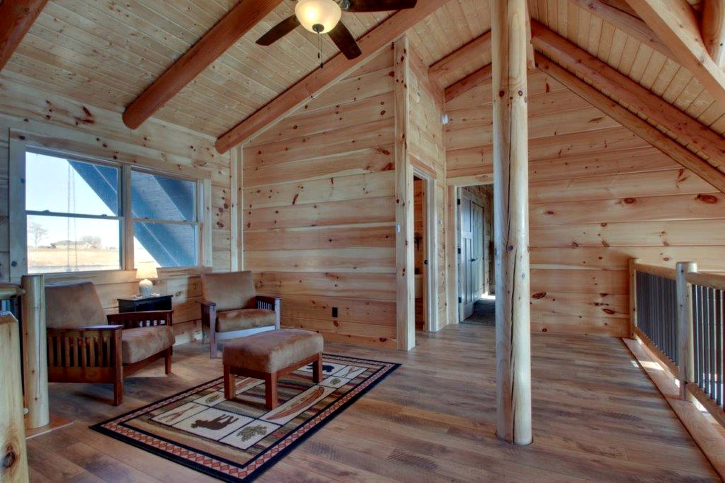 Private Cabin Getaway near Quincy, Illinois