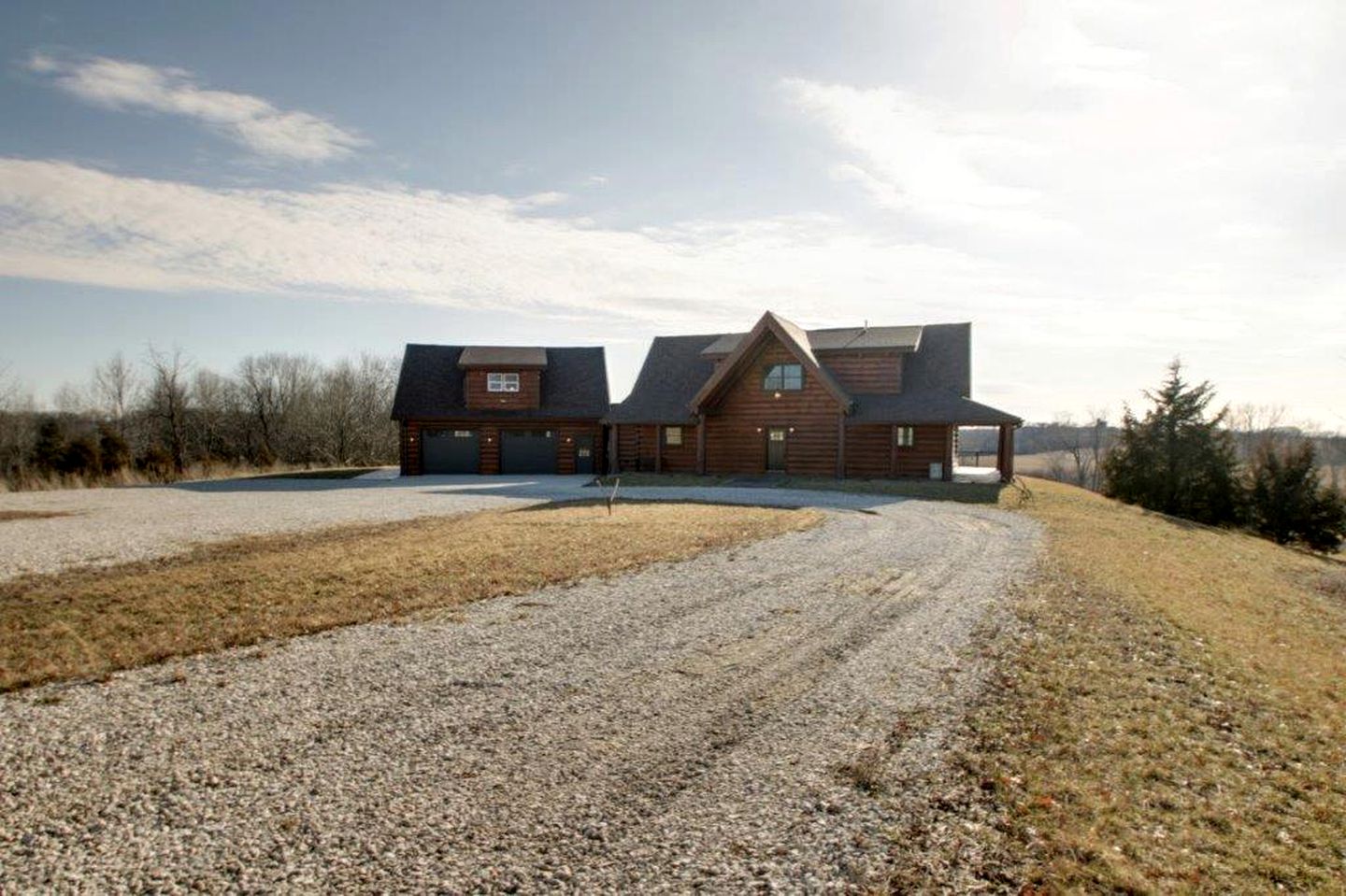 Private Cabin Getaway near Quincy, Illinois