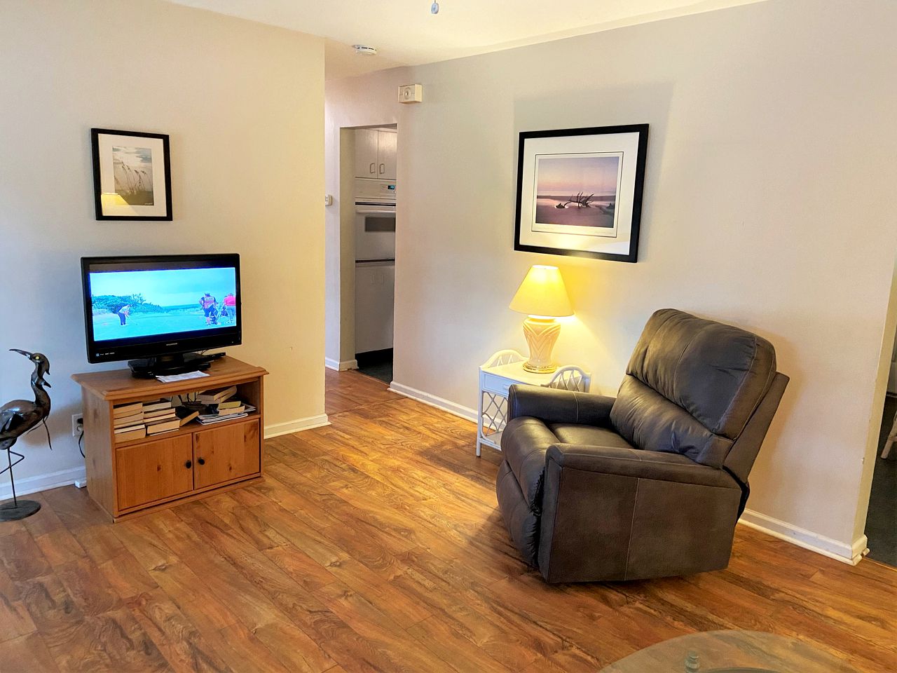 Enchanting Beach Cottage Incredible for Outdoor Sports in Jekyll Island, Georgia