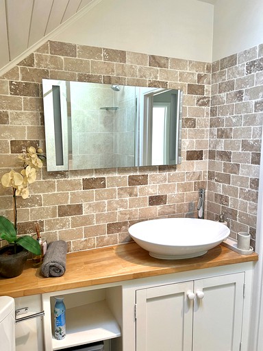 Vacation Rentals (United Kingdom, --, --)