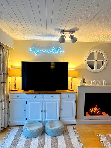 Vacation Rentals (United Kingdom, --, --)