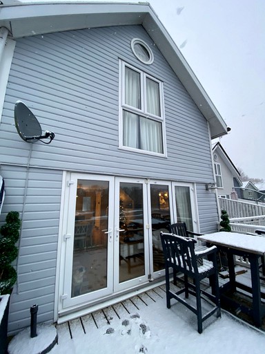 Vacation Rentals (United Kingdom, --, --)