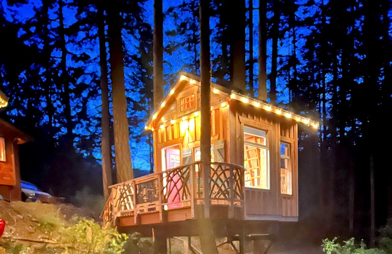 Tree Houses (United States of America, Lummi Island, Washington)