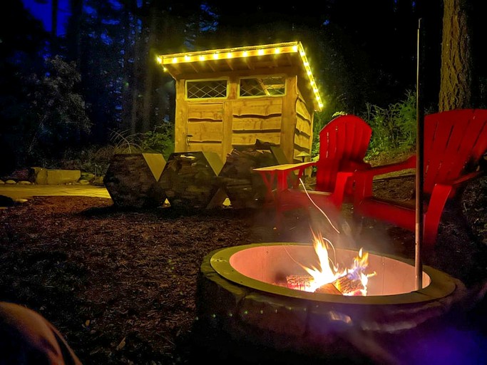 Tree Houses (United States of America, Lummi Island, Washington)