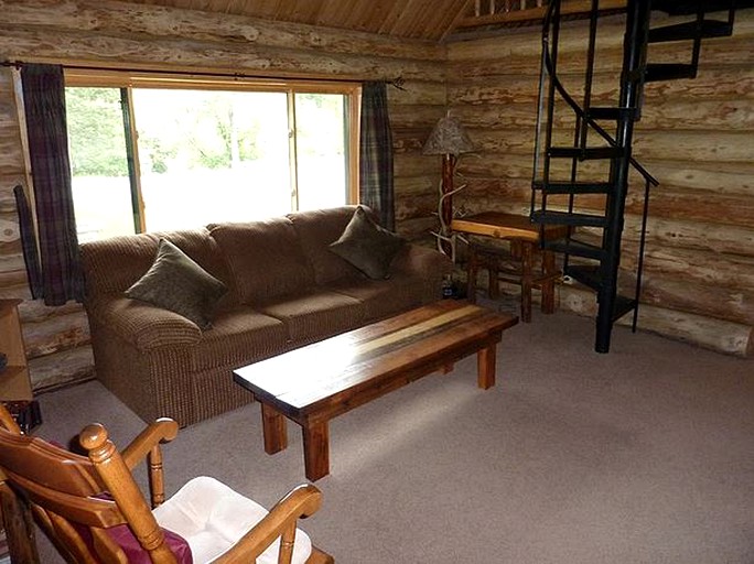 Heron's Roost, Log Cabins 44201, Libby, United States of America