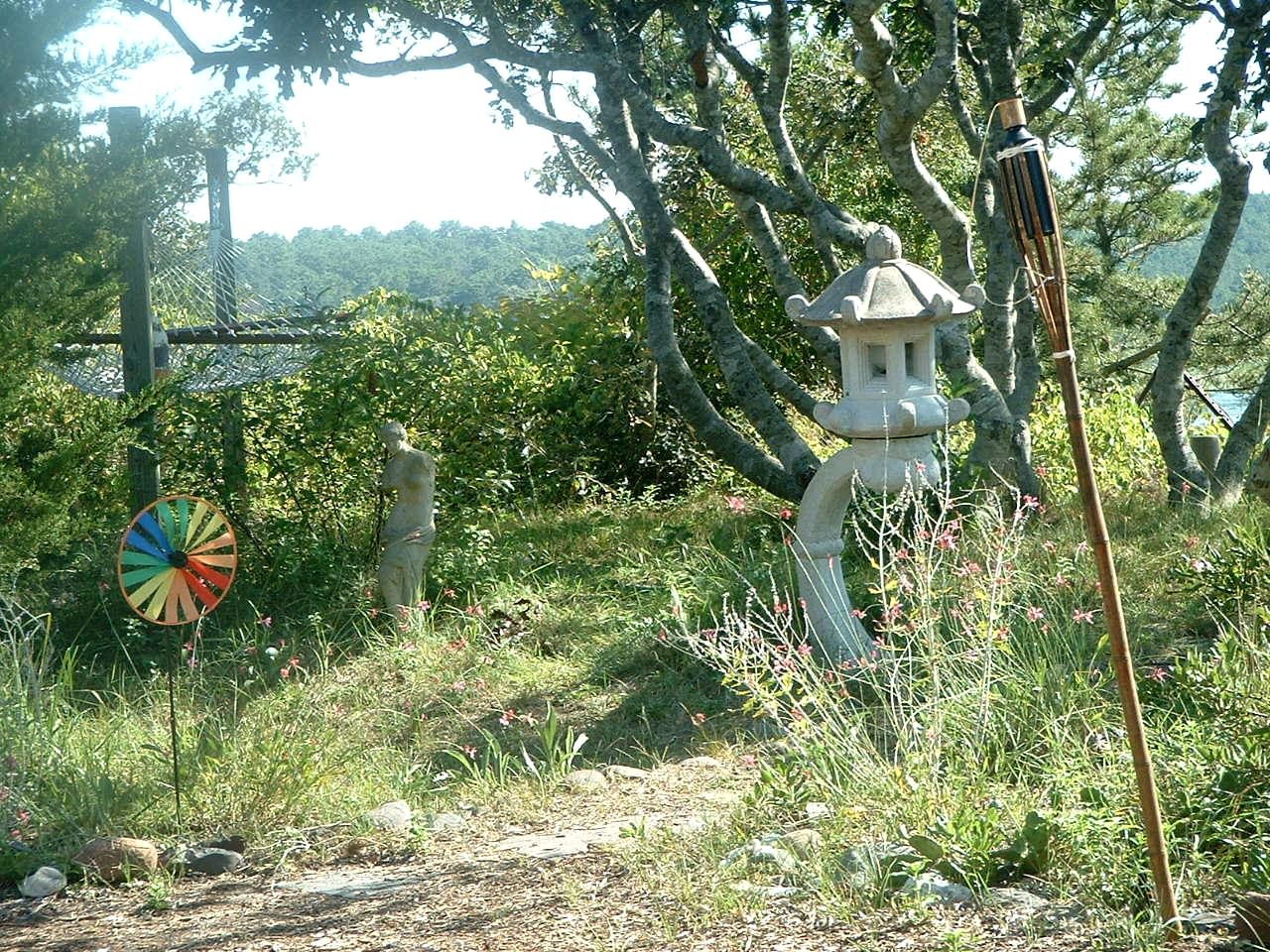 Tranquil Seaside Cottage with Private Beach on Cape Cod, Massachusetts