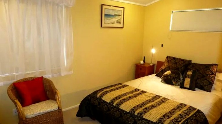Romantic Room Rental on Secluded Site near Rotorua, New Zealand | Nature Lodges (Rotorua, North Island, New Zealand)
