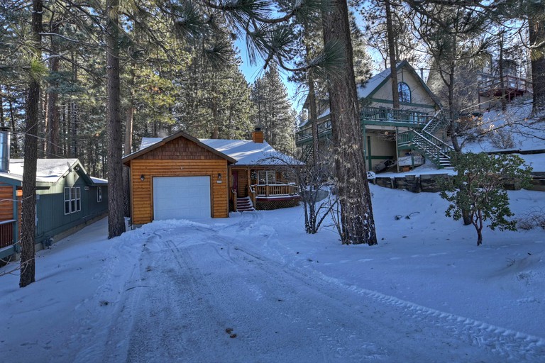 Cabins (United States of America, Big Bear Lake, California)