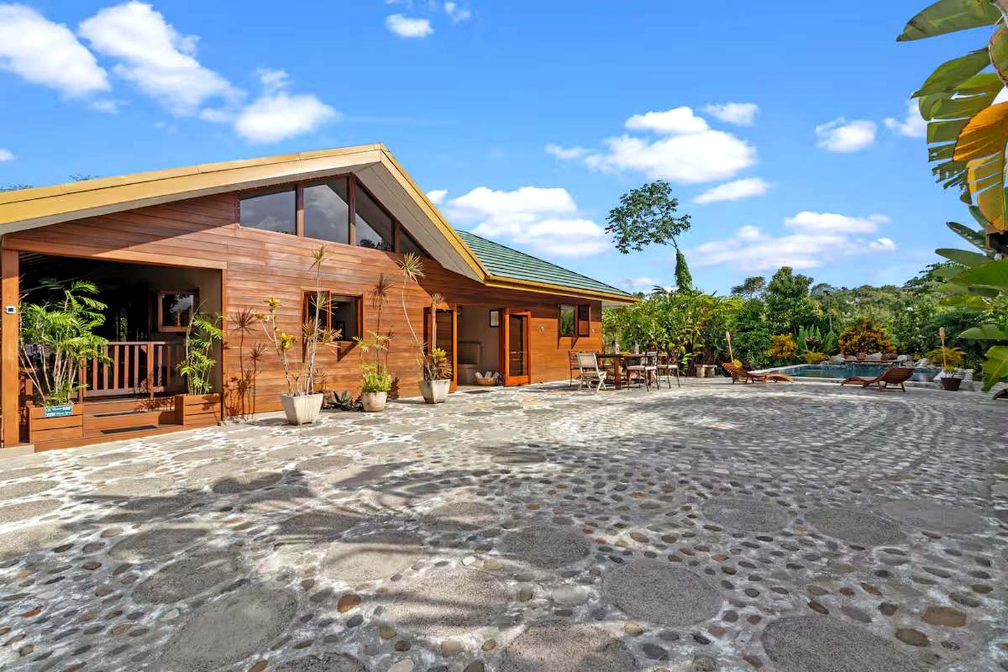 Peaceful Tropical Villa Escape with Private Pool, Lush Gardens & Open Air Living in Portland, Jamaica