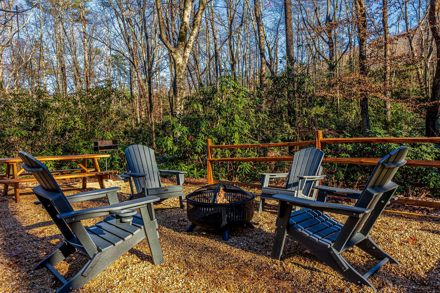 Rustic-Chic Tennessee Glamping Hideaway with Hot Tub in Cosby