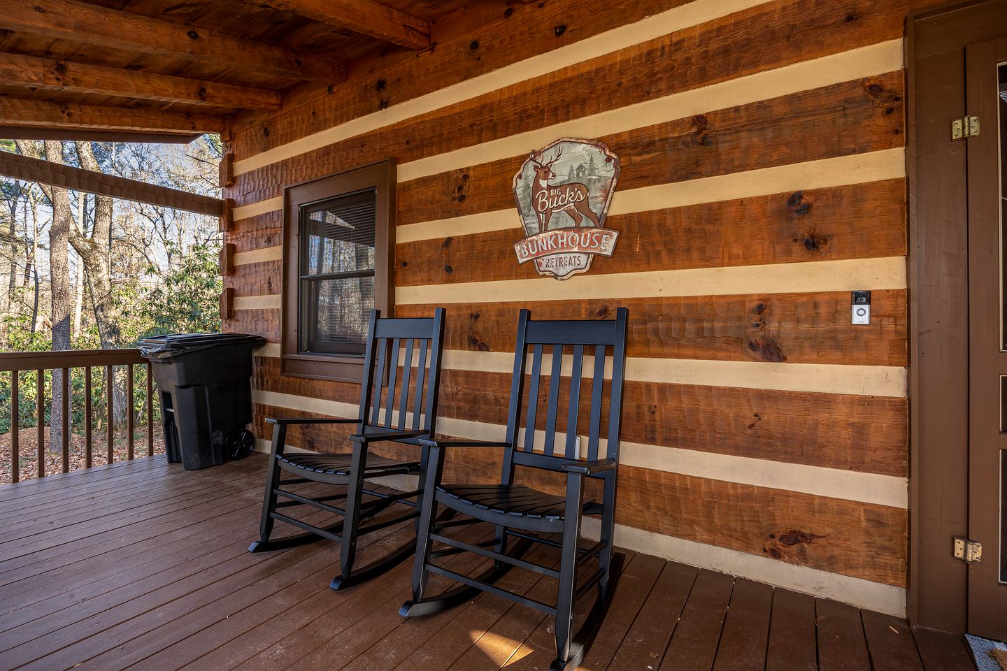 Rustic-Chic Tennessee Glamping Hideaway with Hot Tub in Cosby