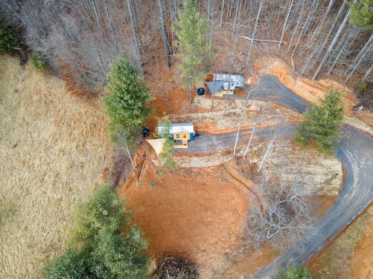 Amazing Tiny House with Great Forest Sights in Burnsville, North Carolina