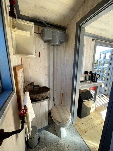 Tiny Houses (United Kingdom, Camelford, England)