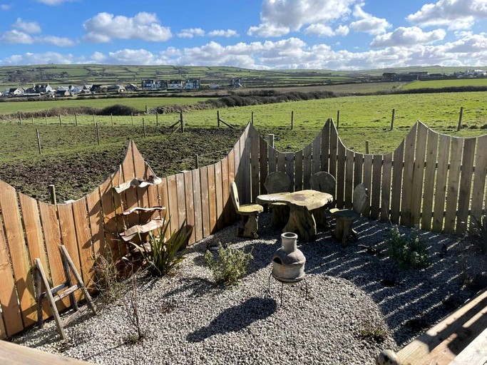 Tiny Houses (United Kingdom, Camelford, England)