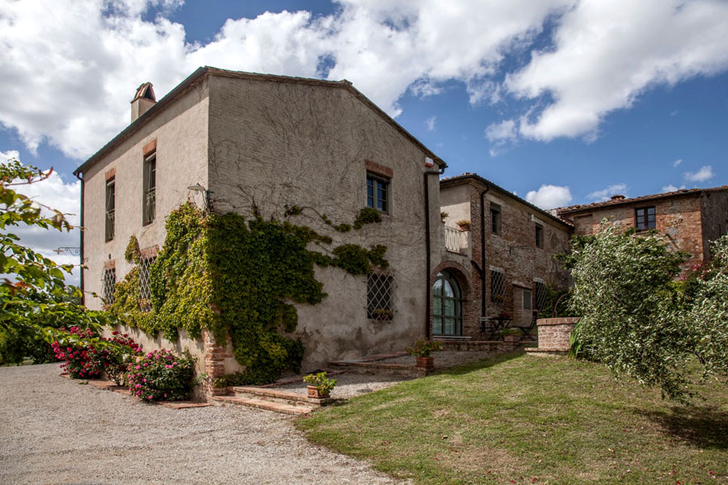Tuscan Villa Rental near Montalcino, Italy