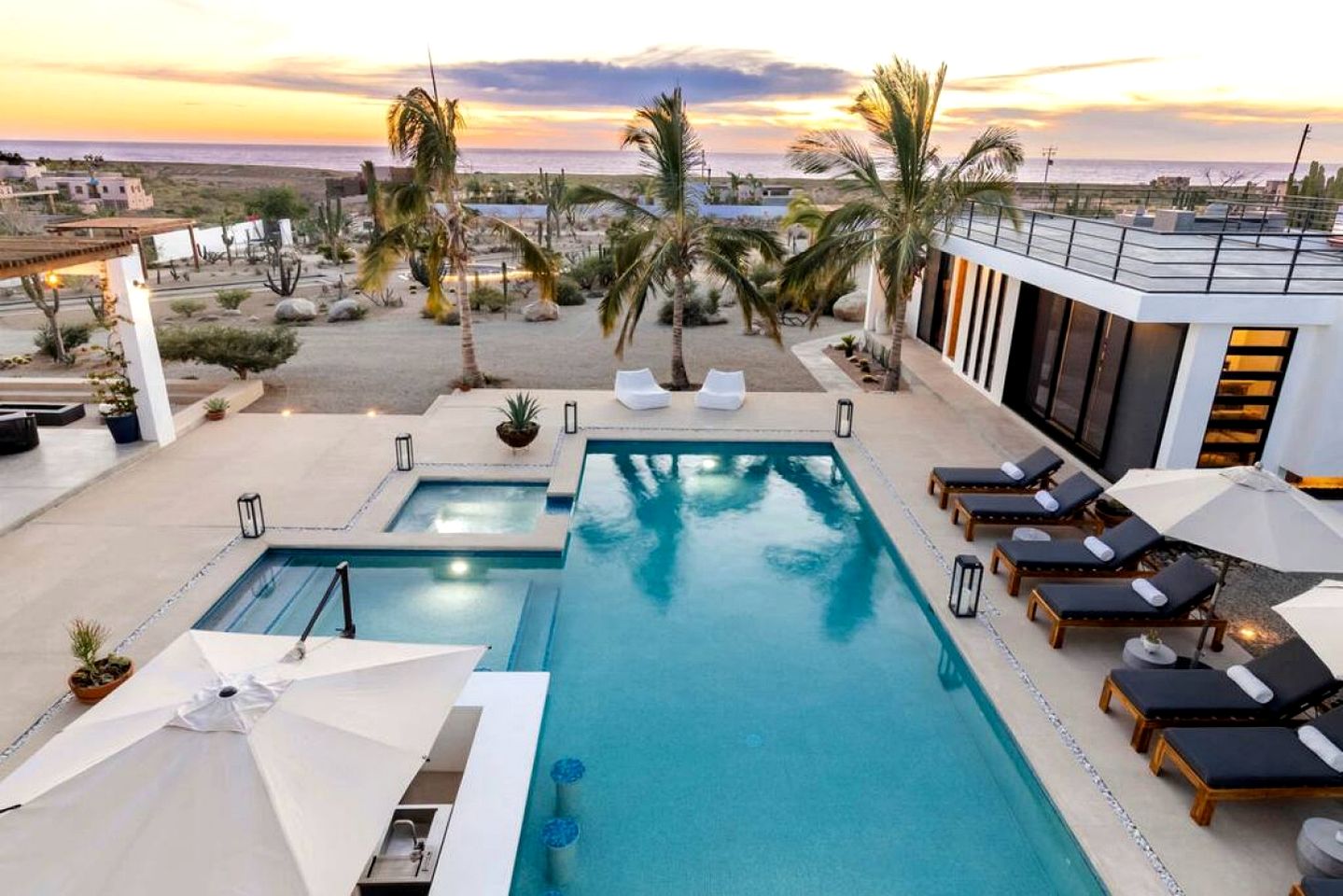 Hidden Leaf Baja ~ 2 Bedroom Beachside Casita