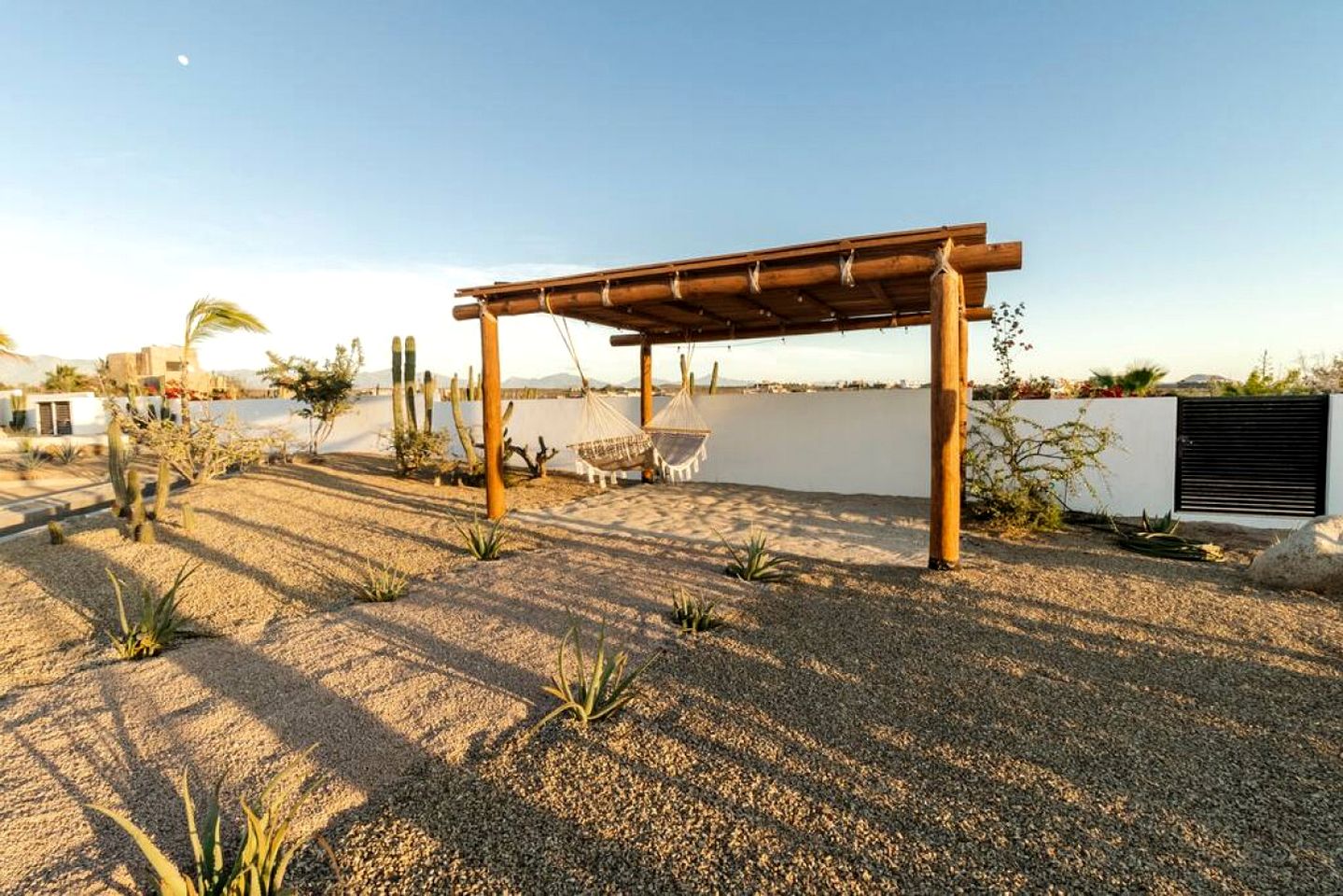 Hidden Leaf Baja ~ 2 Bedroom Beachside Casita
