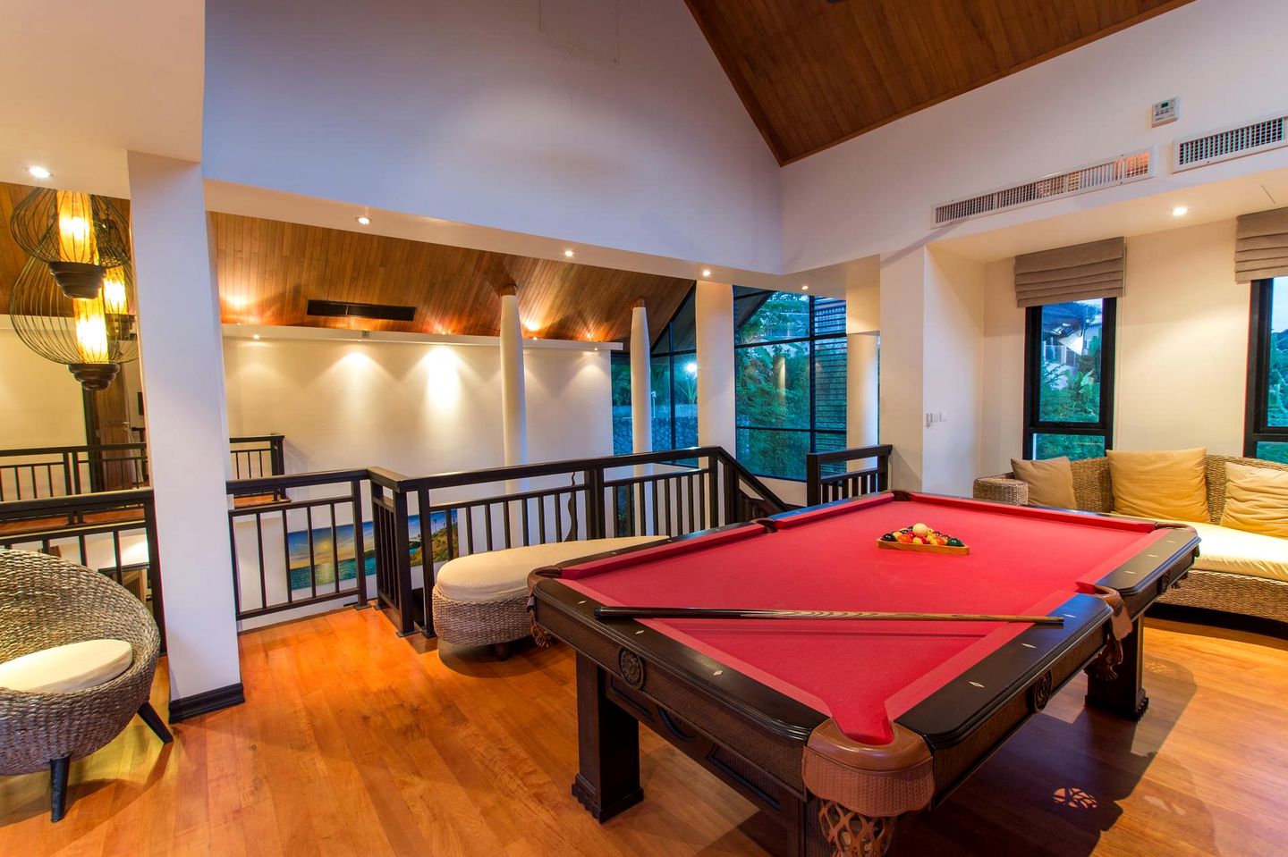 Enjoyable Villa with Swimming Pool and Fantastic Sights in Rawai, Phuket Island