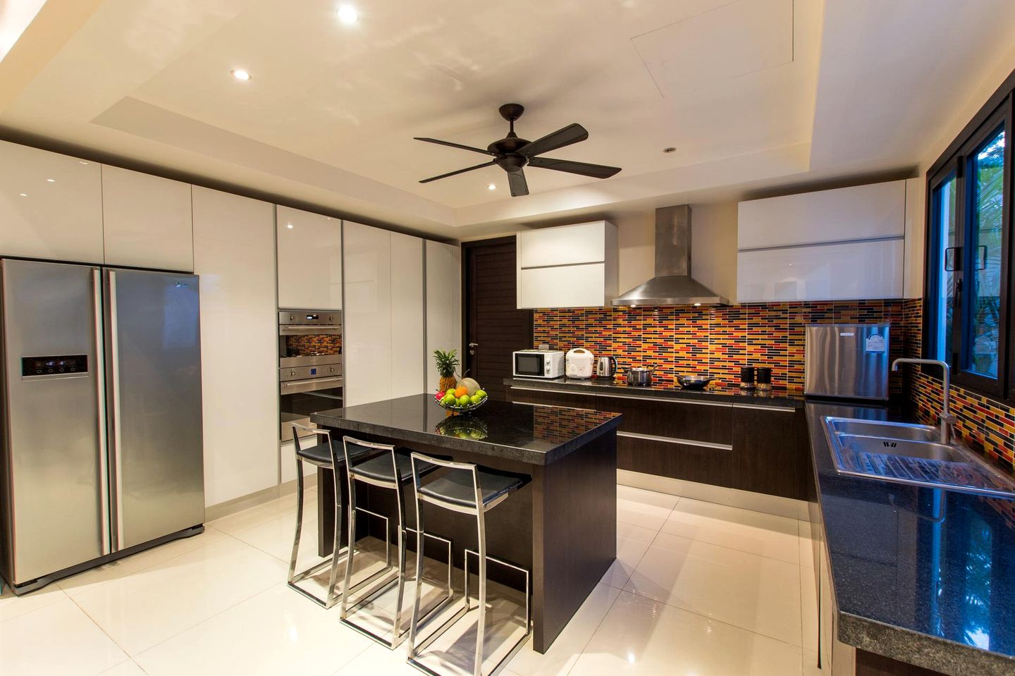 Enjoyable Villa with Swimming Pool and Fantastic Sights in Rawai, Phuket Island