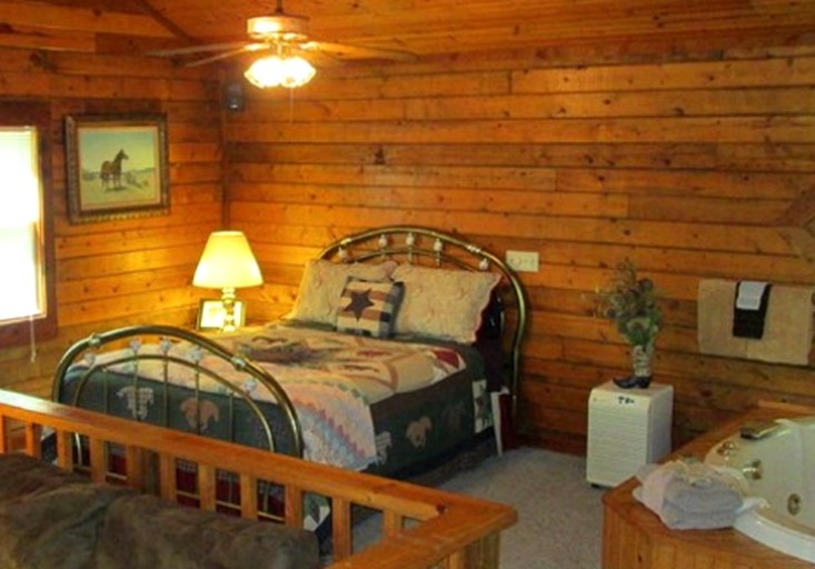 Cabins (Eureka Springs, Arkansas, United States)