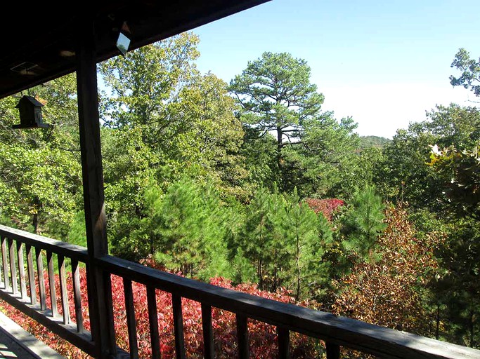 Cabins (Eureka Springs, Arkansas, United States)