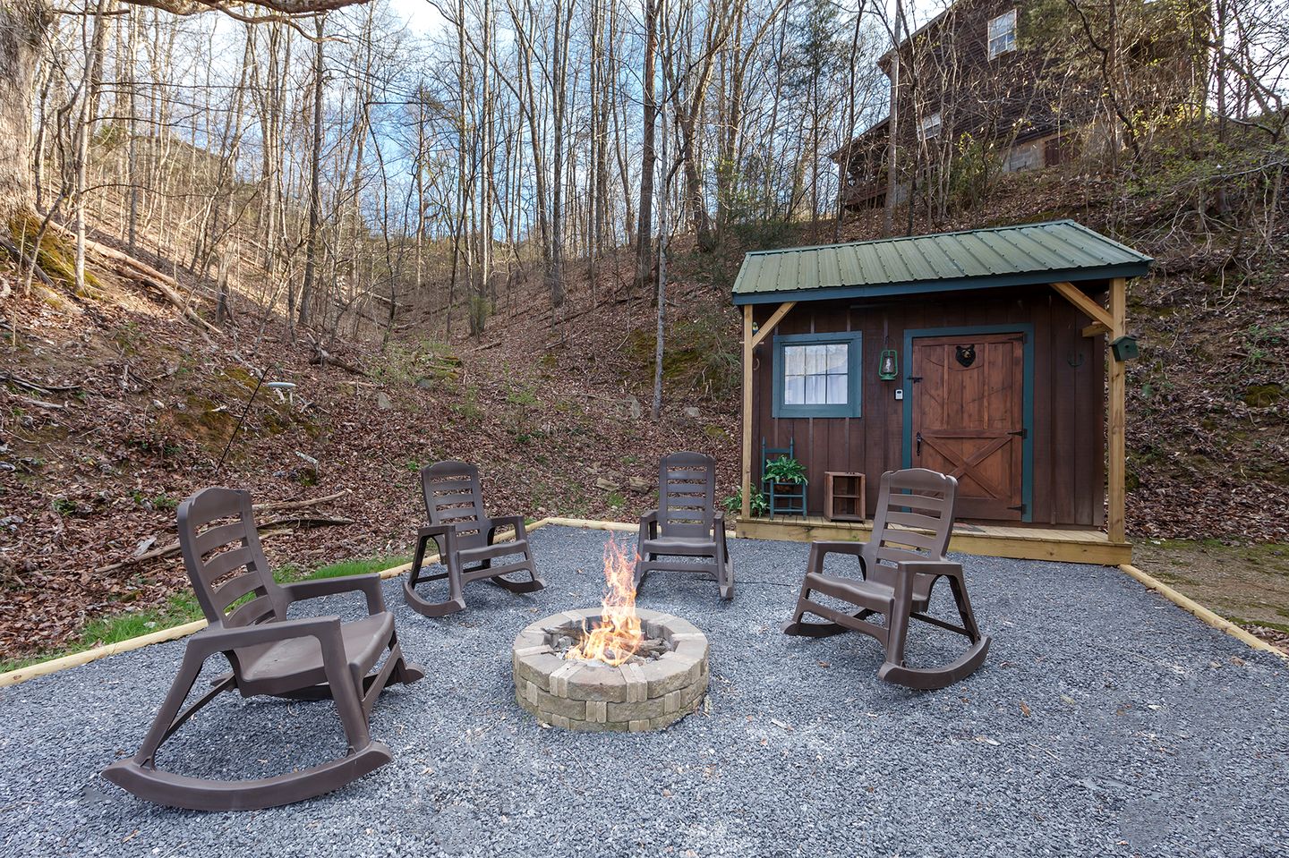 Amazing Cabin with Games and Hot-tub in Sevierville, Tennessee