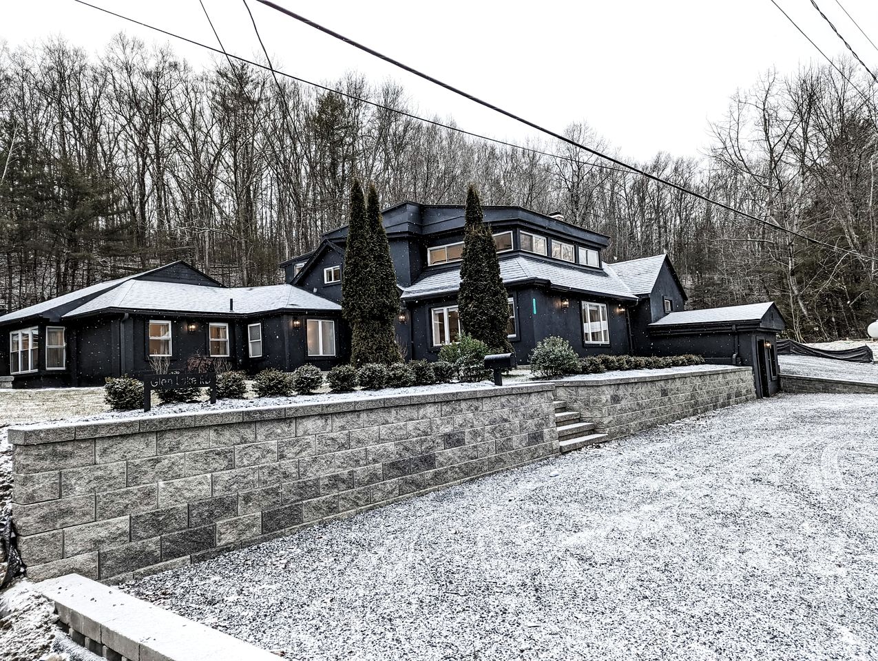 Delightful Cabin with Private Pool, Jacuzzi and Fire Pit in NY