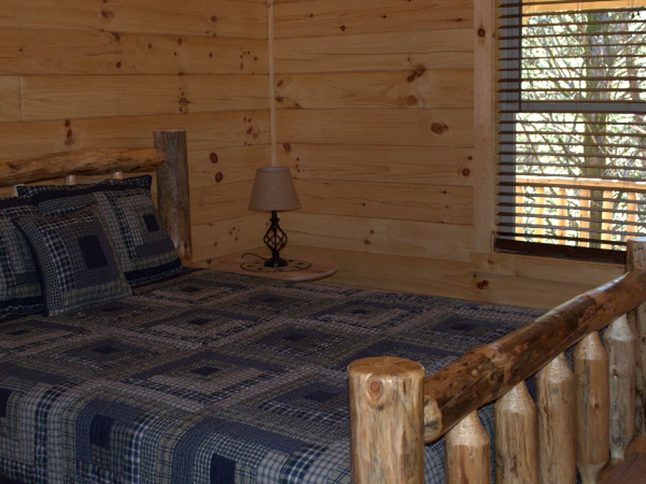 Woodland Cabin Rental near High Bridge Trail State Park in Prince Edward County, Virginia