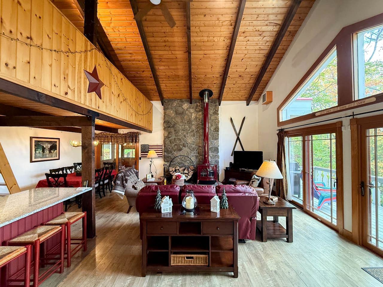 Scenic Mountain Escape with Hot Tub near Attitash Resort in Bartlett, New Hampshire