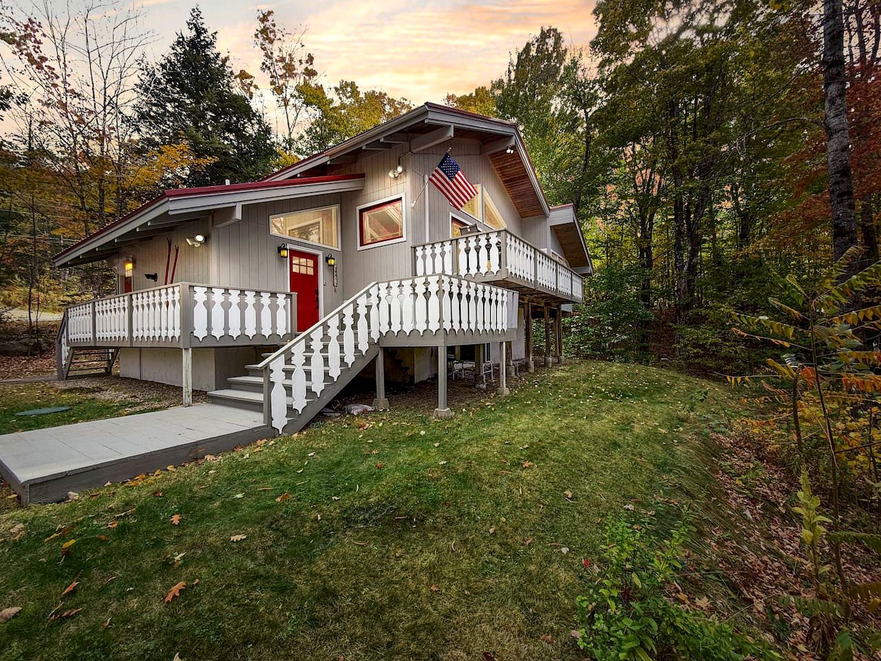 Scenic Mountain Escape with Hot Tub near Attitash Resort in Bartlett, New Hampshire