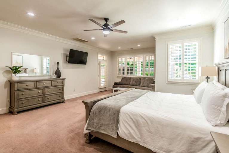 Vacation Rentals (United States of America, Charlotte, North Carolina)