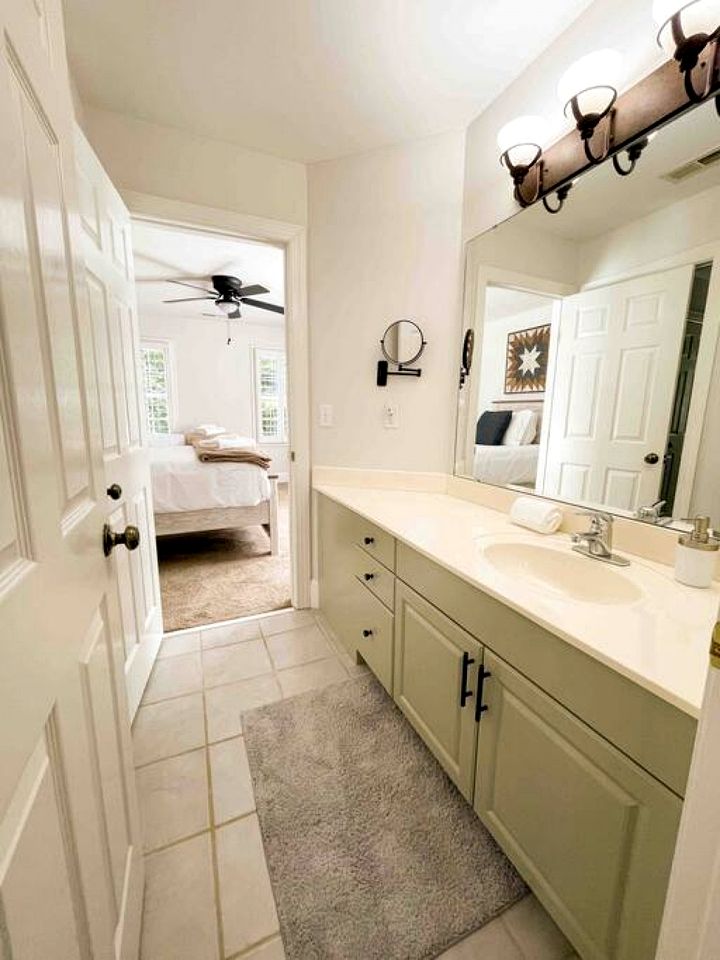 Impressive Luxurious Rental with Pool and Game Space in NC