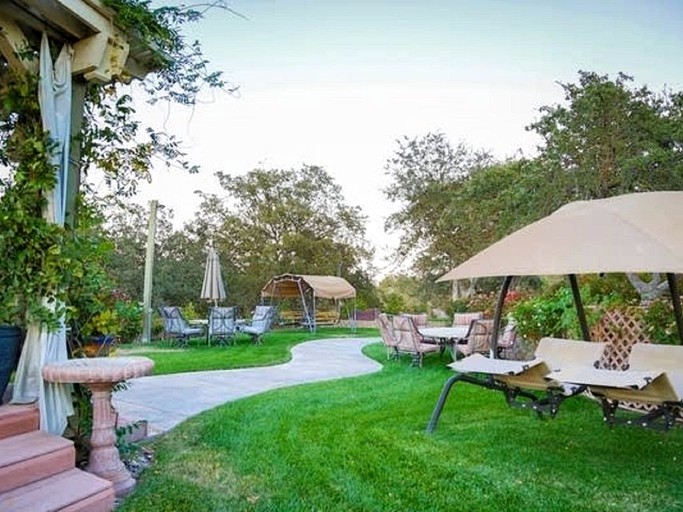 Villas (Paso Robles, California, United States)