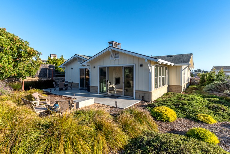Cottages (United States of America, Bodega Bay, California)