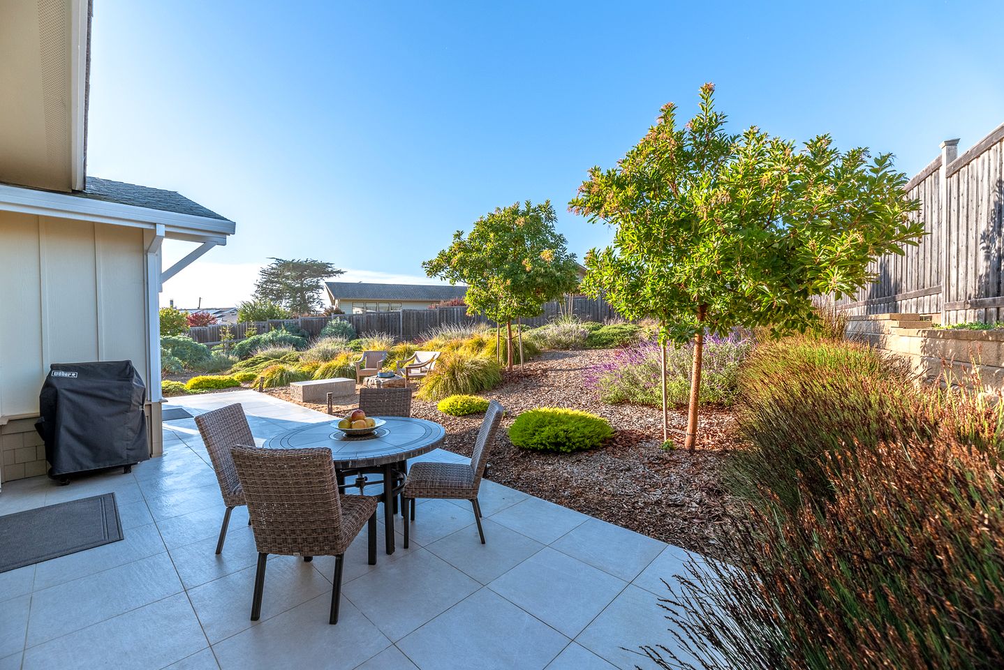 Magnificent Cottage Close to Lake with Hot-tub in Bodega Bay, California