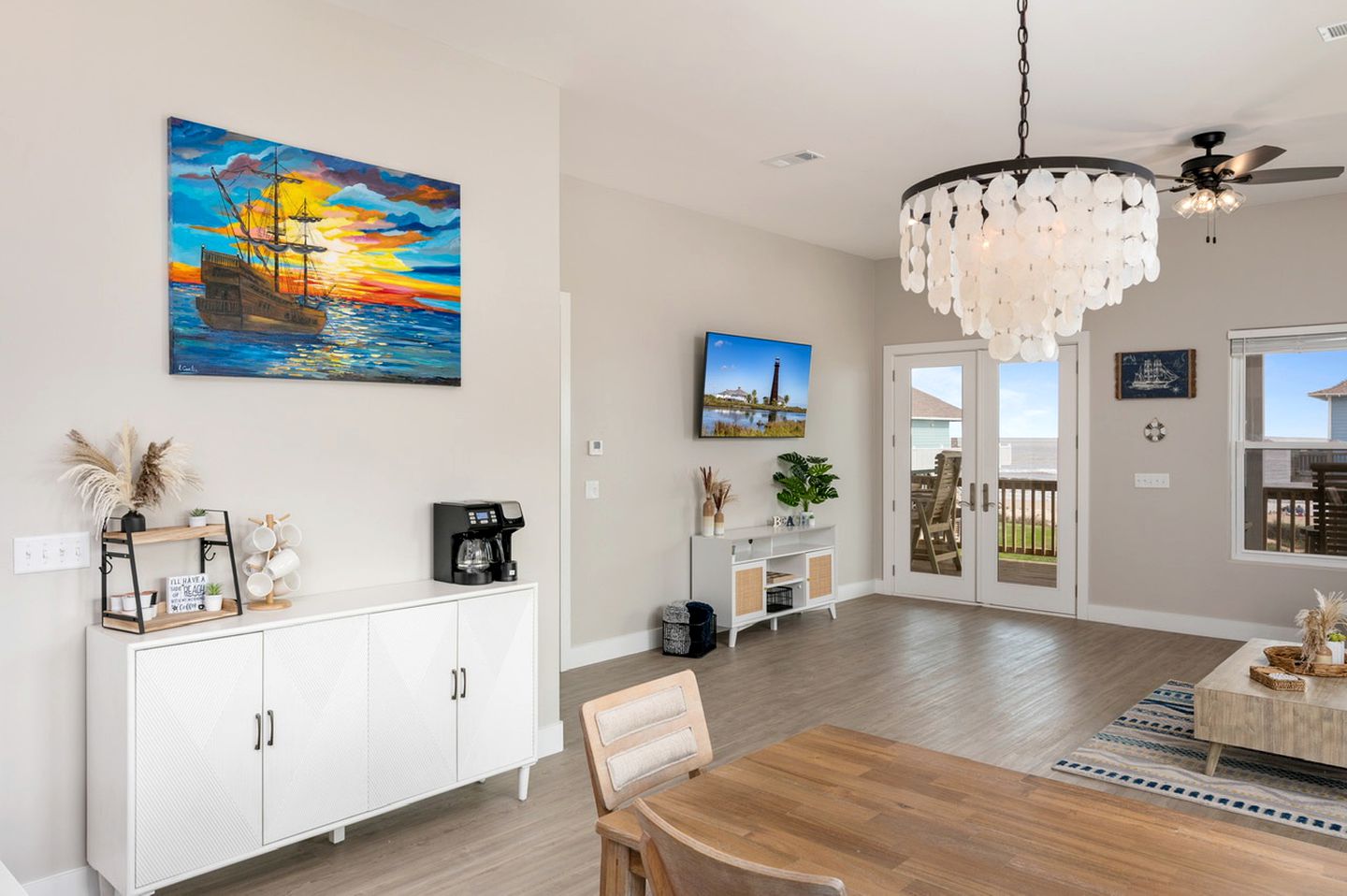 Incredible Pet Friendly Beach House in Crystal Beach, Texas