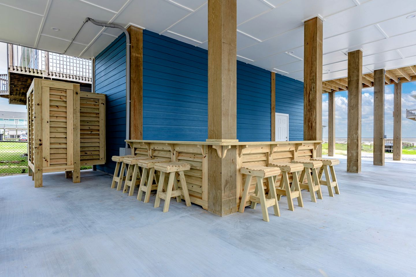 Incredible Pet Friendly Beach House in Crystal Beach, Texas