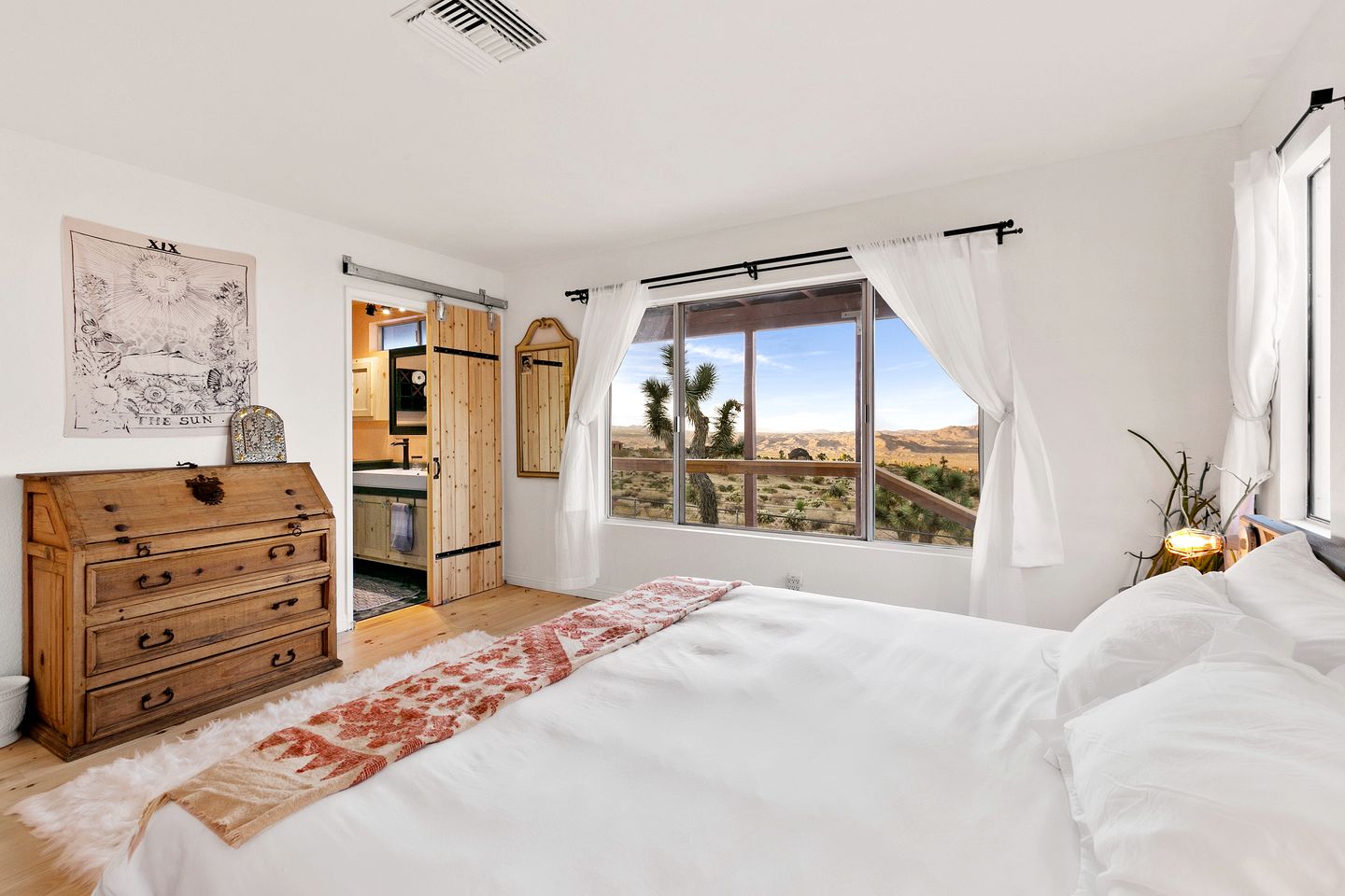 Secluded Vacation Rental with Gorgeous Desert Views in Joshua Tree, California
