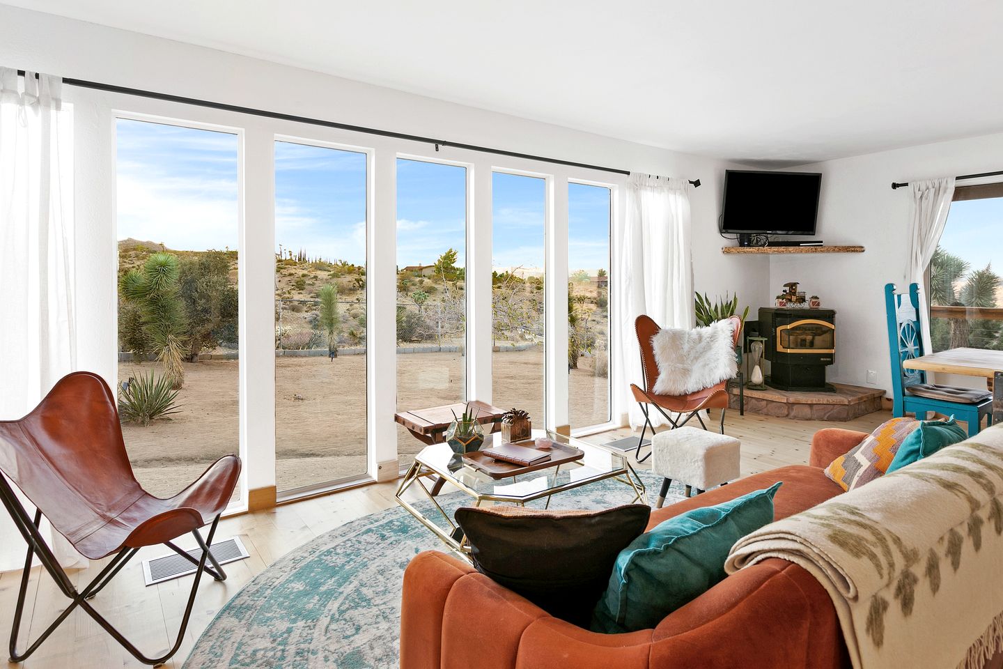Secluded Vacation Rental with Gorgeous Desert Views in Joshua Tree, California