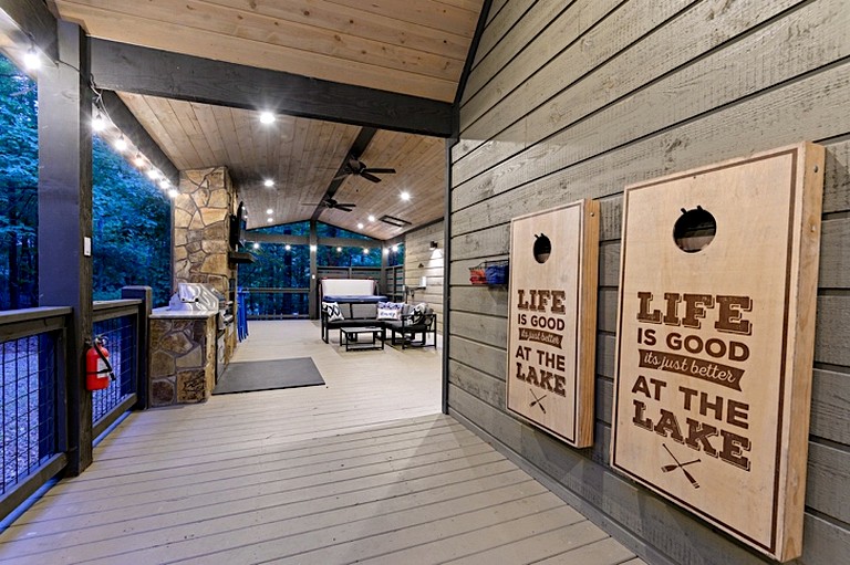 Cabins (United States of America, Broken Bow, Oklahoma)