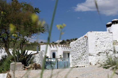 Cueva Las Yeseras photo 5