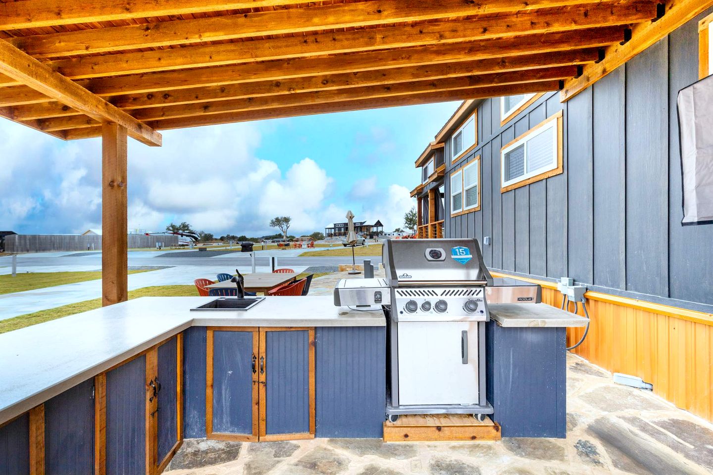 Inviting Tiny Home Retreat with Resort-Style Amenities Near Fredericksburg, TX