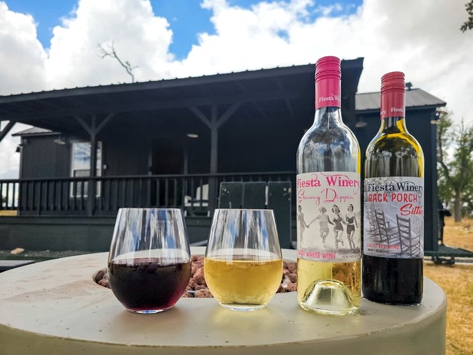 Cabins (United States of America, Fredericksburg, Texas)