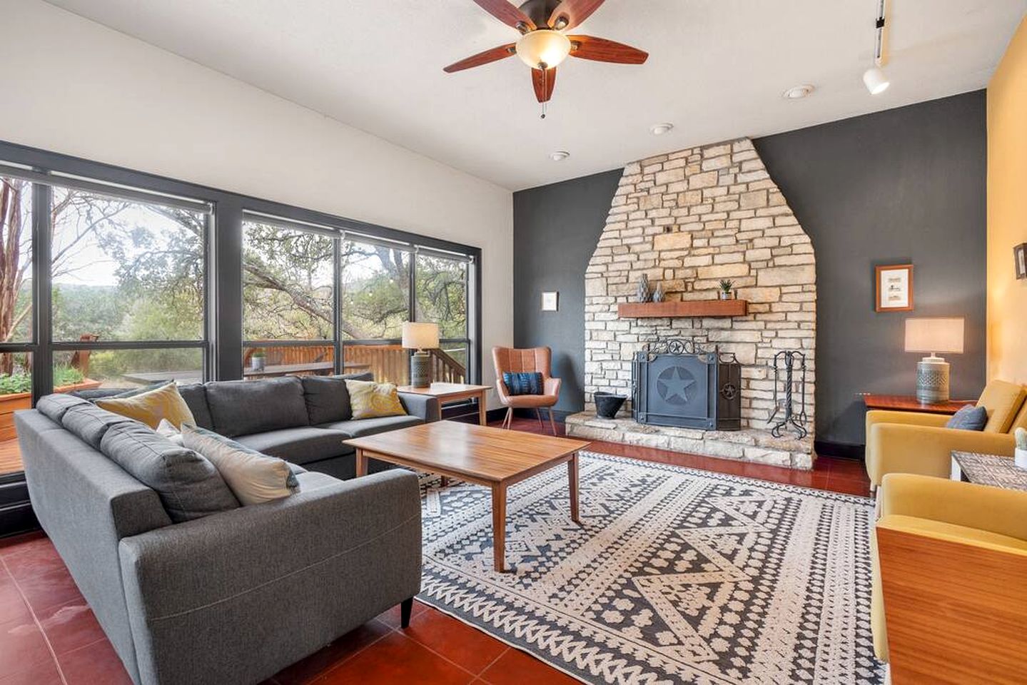 Spacious Hill Country Home Along the Banks of Smith Creek