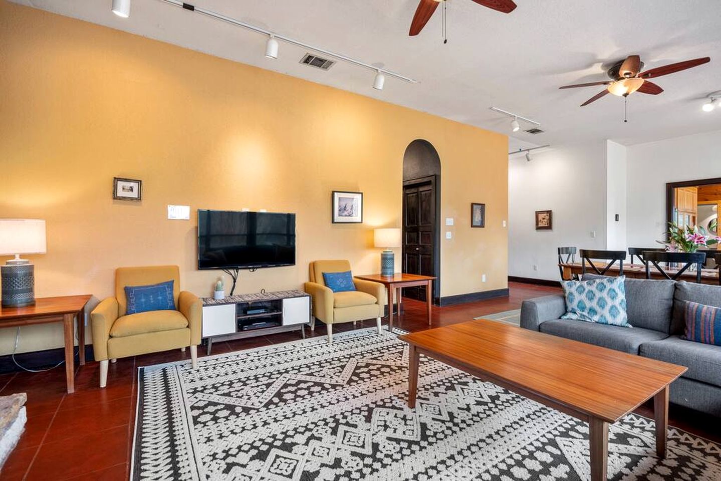 Spacious Hill Country Home Along the Banks of Smith Creek